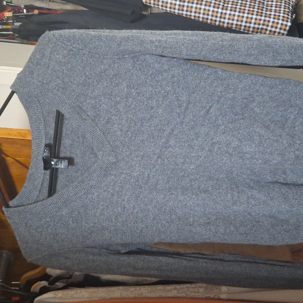 Aqua 100% Cashmere Gray Pullover❗Last Chance To Buy‼️